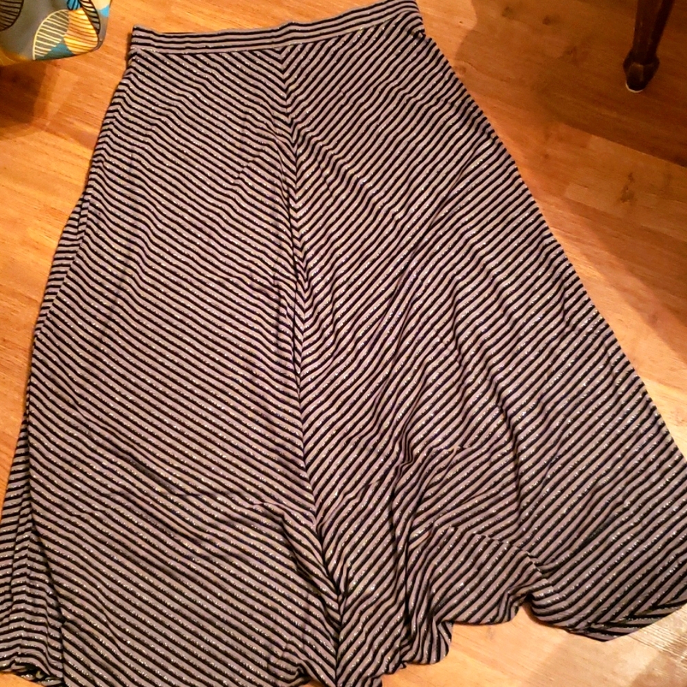 International Concepts Skirt